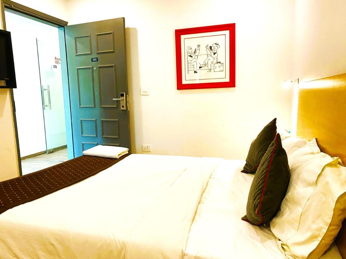 Qotel Hotel Ip Residency East Delhi Preet Vihar ニューデリー エクステリア 写真