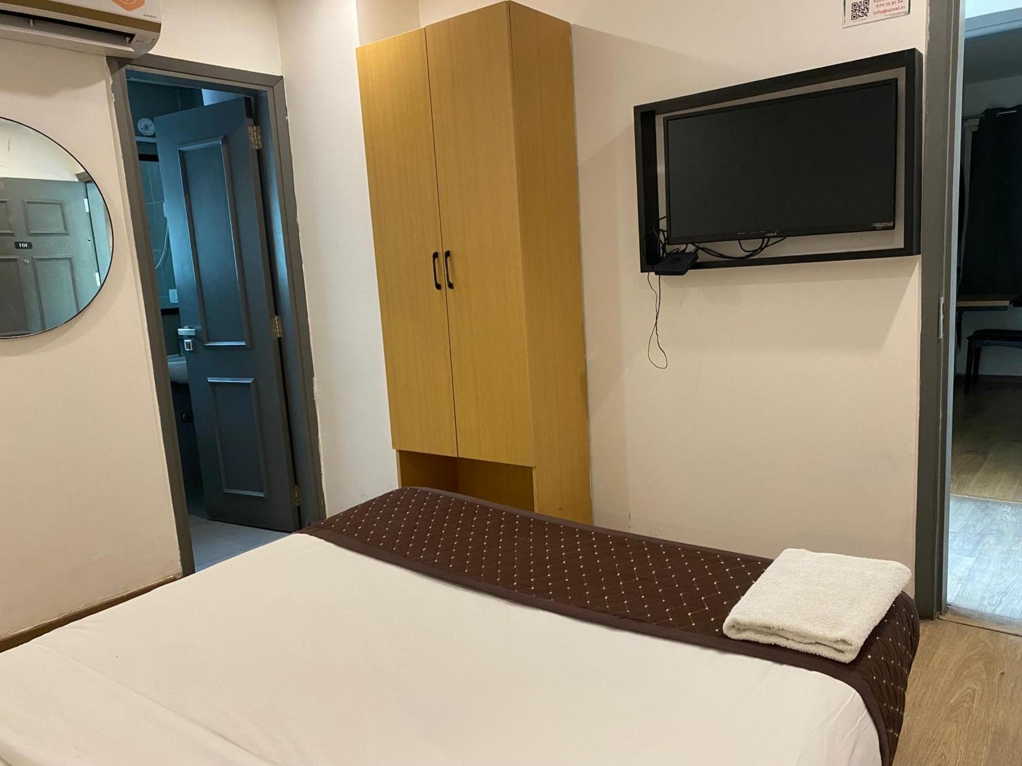 Qotel Hotel Ip Residency East Delhi Preet Vihar ニューデリー エクステリア 写真